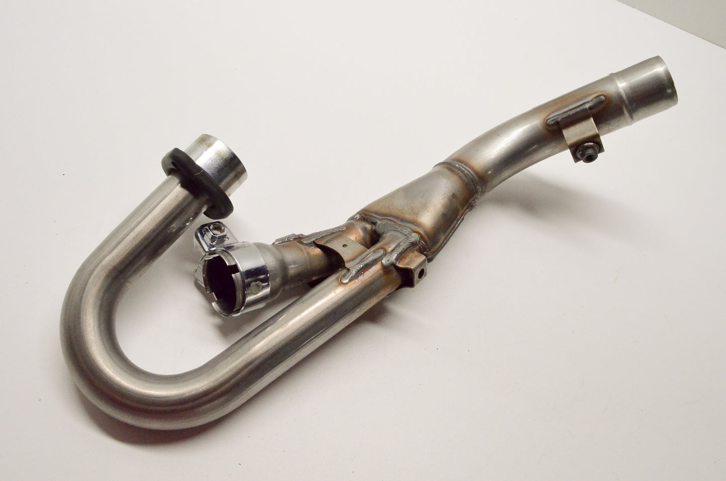 New OEM Yamaha 1S3-14621-01-00 Exhaust Pipe 2 NOS