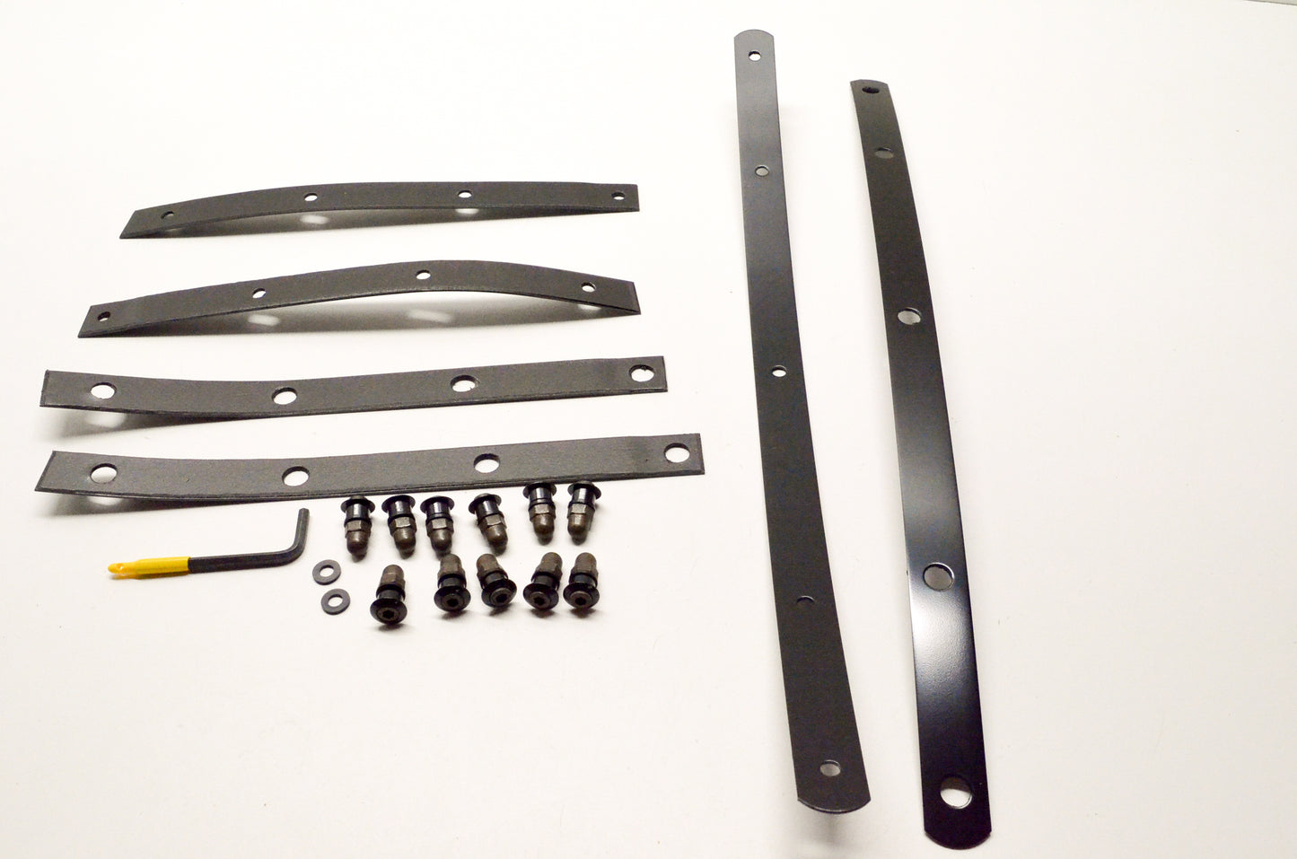 Memphis Shades 2321-0096 Black Strip Kit NOS