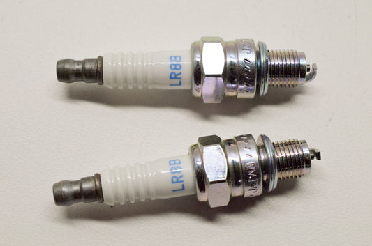 NGK LR8B, 6208 Spark Plug Qty 2 NOS