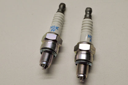 NGK LR8B, 6208 Spark Plug Qty 2 NOS