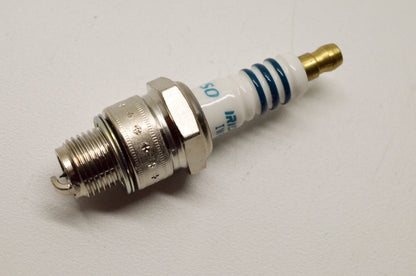 Denso IWF22, 5379 Iridium Power Spark Plug NOS