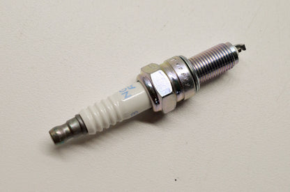 NGK CPR8EB-9, 6607 Spark Plug NOS