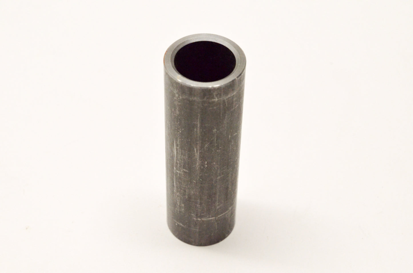 OEM Yamaha 4V4-25317-00-00 Spacer NOS