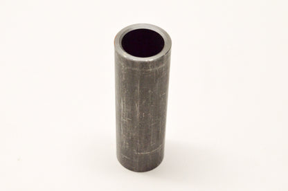 OEM Yamaha 4V4-25317-00-00 Spacer NOS