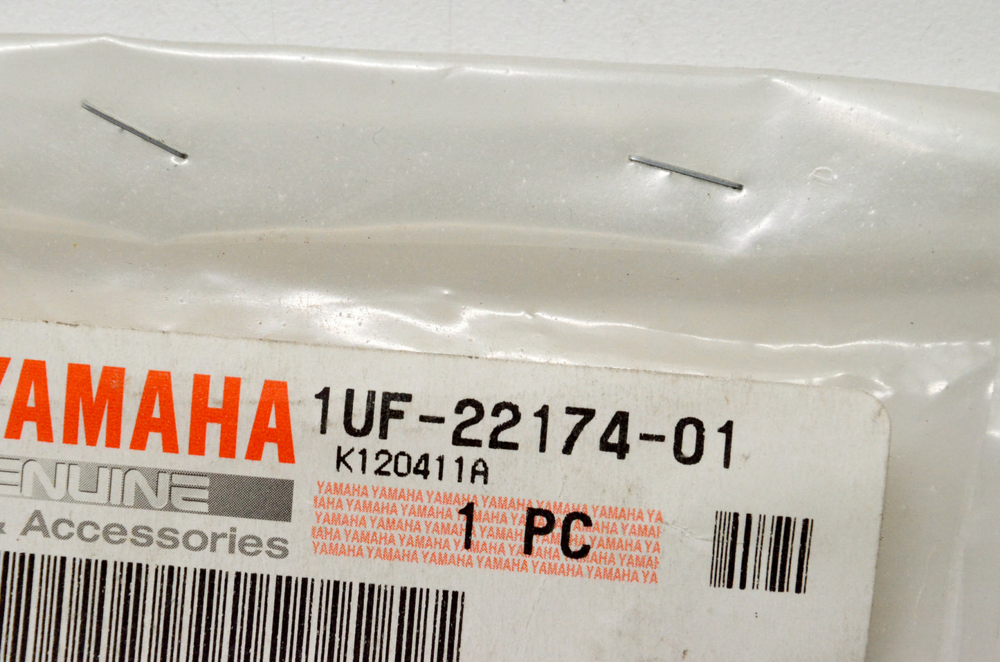 New OEM Yamaha 1UF-22174-01-00 End 1 NOS