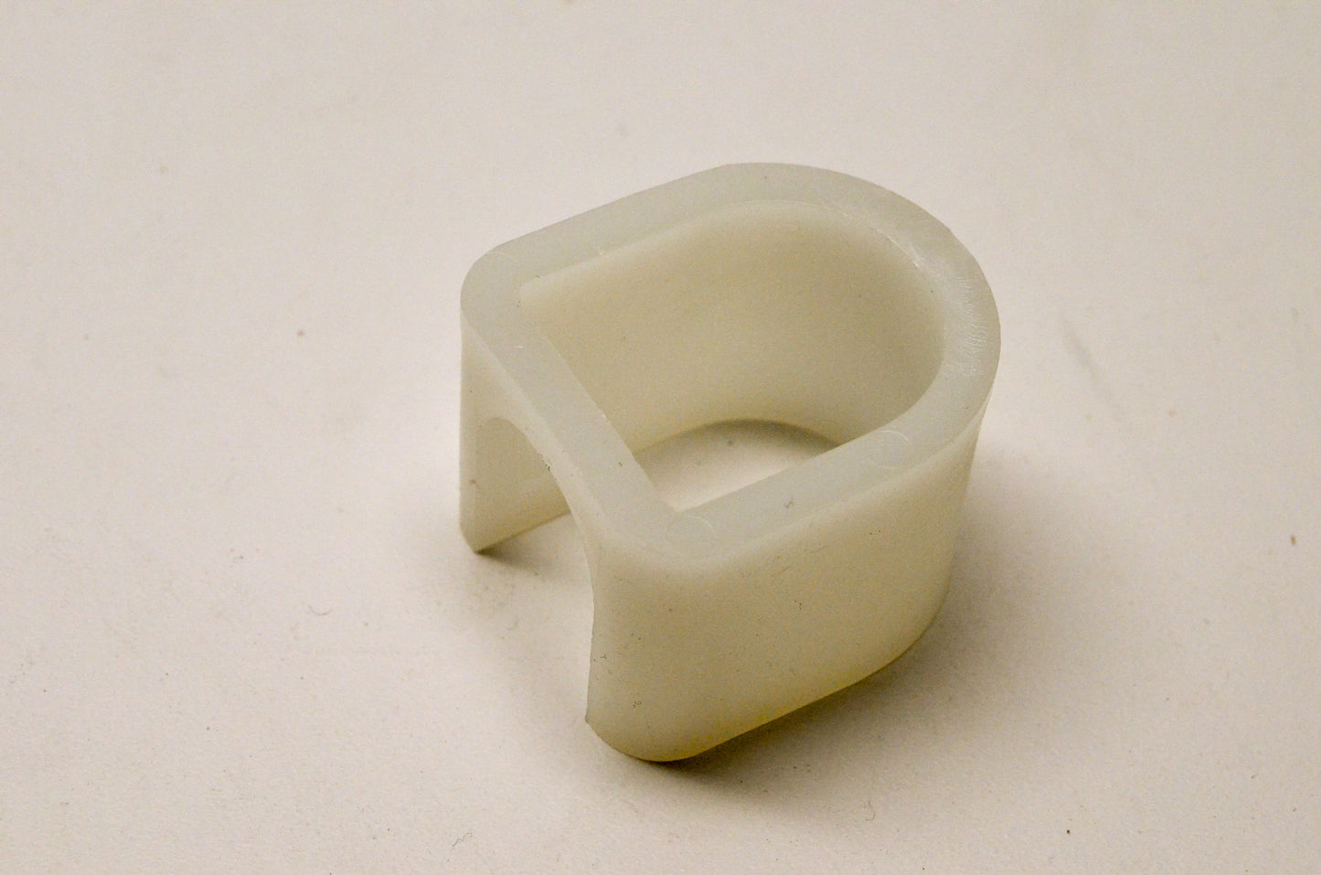 OEM Yamaha 3R0-22151-00-00 Guard Seal