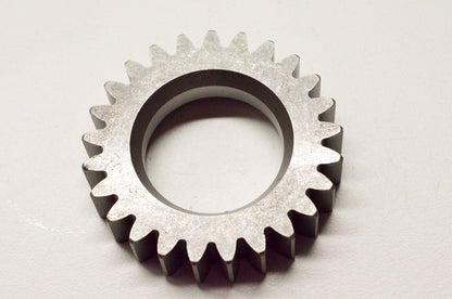 OEM Yamaha 4KB-13324-00-00 Pump Drive Gear NOS