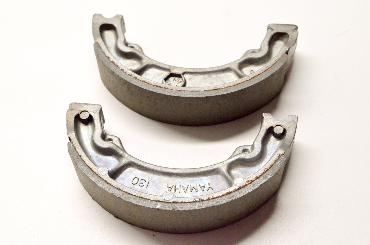 OEM Yamaha 3TE-W2535-00-00 Brake Shoe Kit NOS