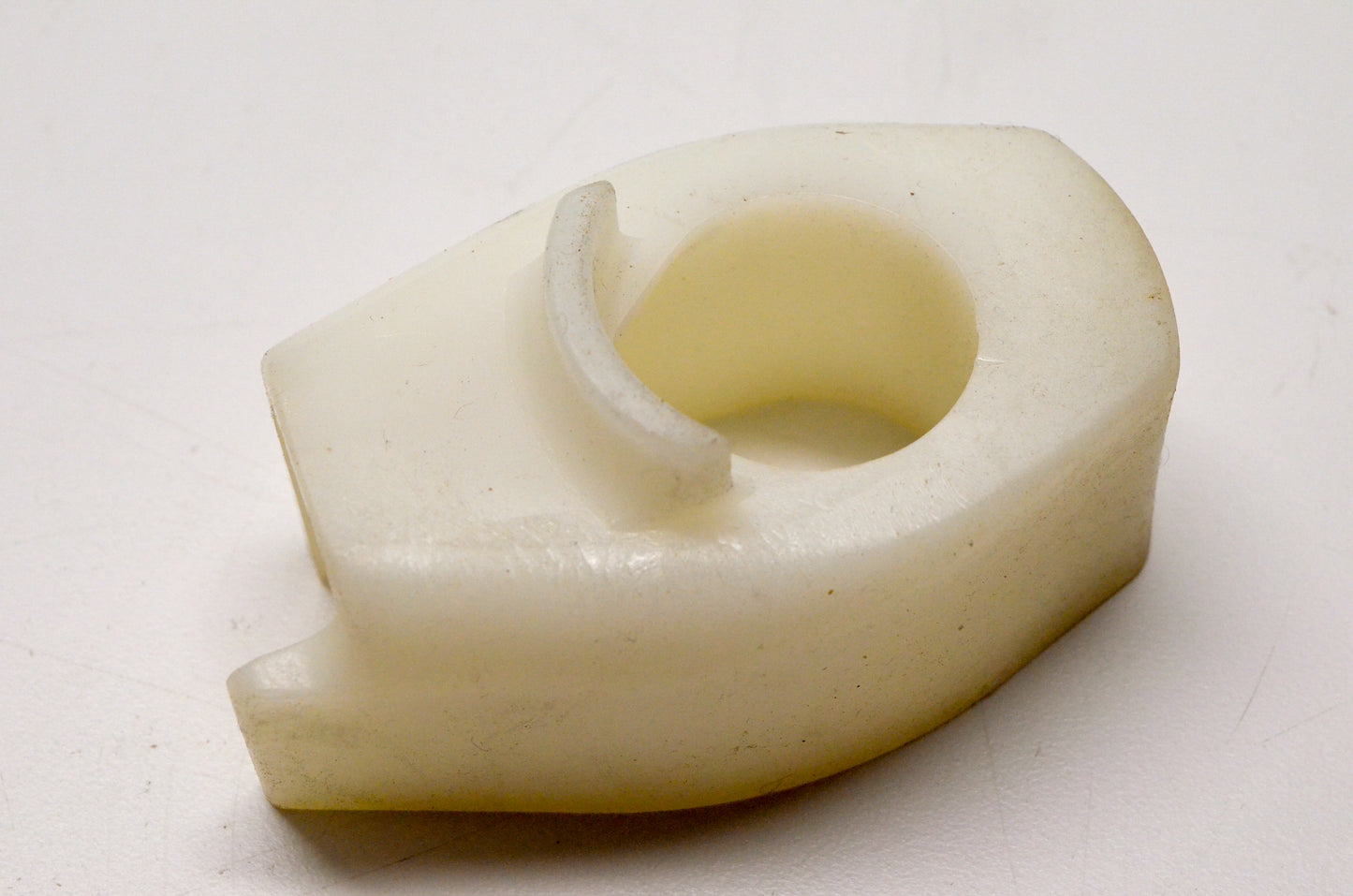 OEM Yamaha 4V0-22151-00-00 Guard Seal