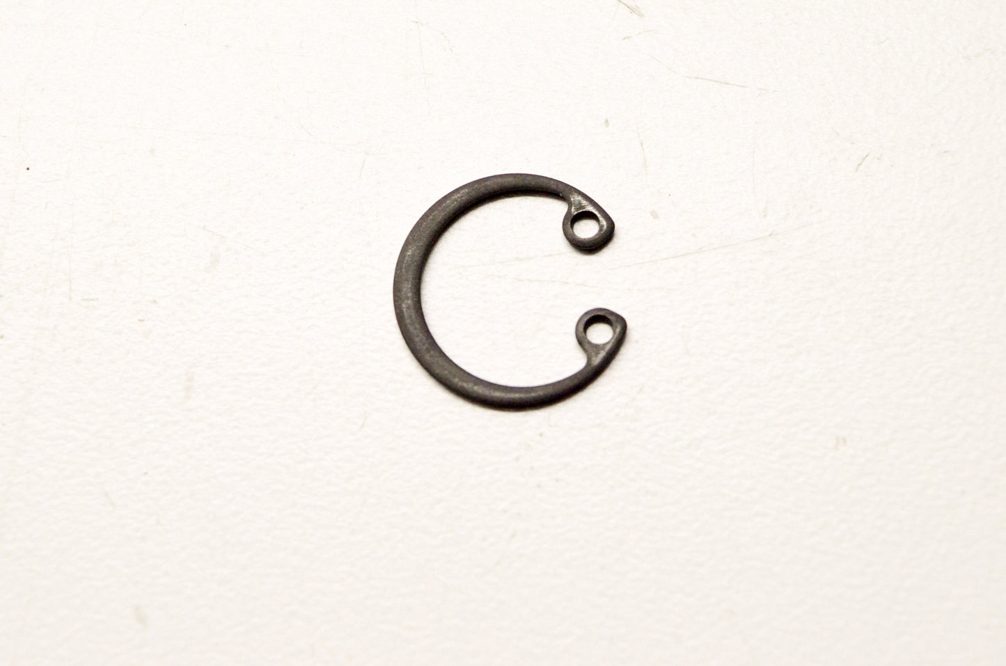 OEM Yamaha 93420-16086-00 Circlip NOS