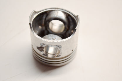 OEM Yamaha 22F-11631-02-00 Piston STD NOS