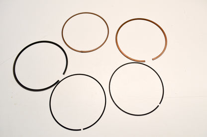 New OEM Yamaha 5JG-11603-00-00 Piston Ring Kit NOS