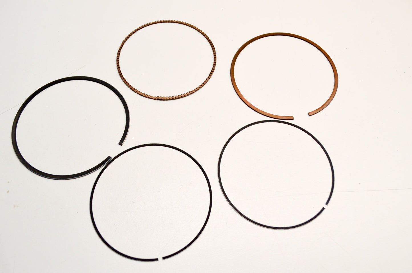 New OEM Yamaha 5JG-11603-00-00 Piston Ring Kit NOS