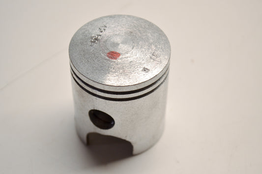 OEM Yamaha 388-11636-00-00 Piston 2 O/S 0.50 NOS
