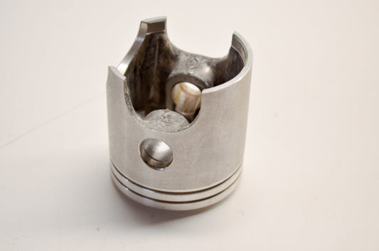 OEM Yamaha 4V1-11637-00-00 Piston 3 O/S 0.75 NOS