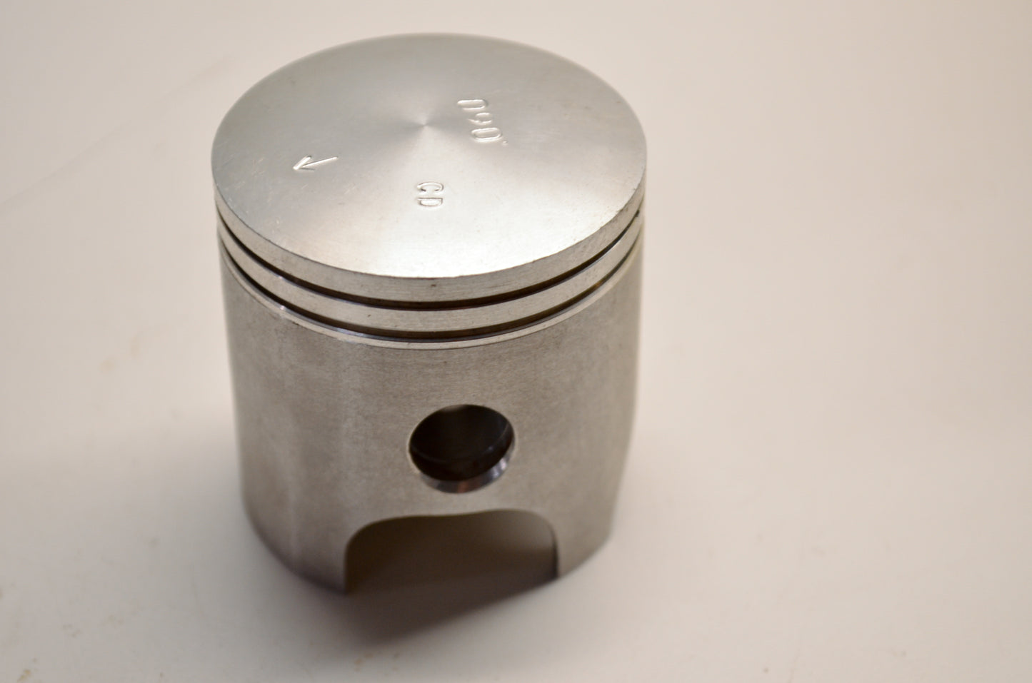 OEM Yamaha 4V1-11637-00-00 Piston 3 O/S 0.75 NOS