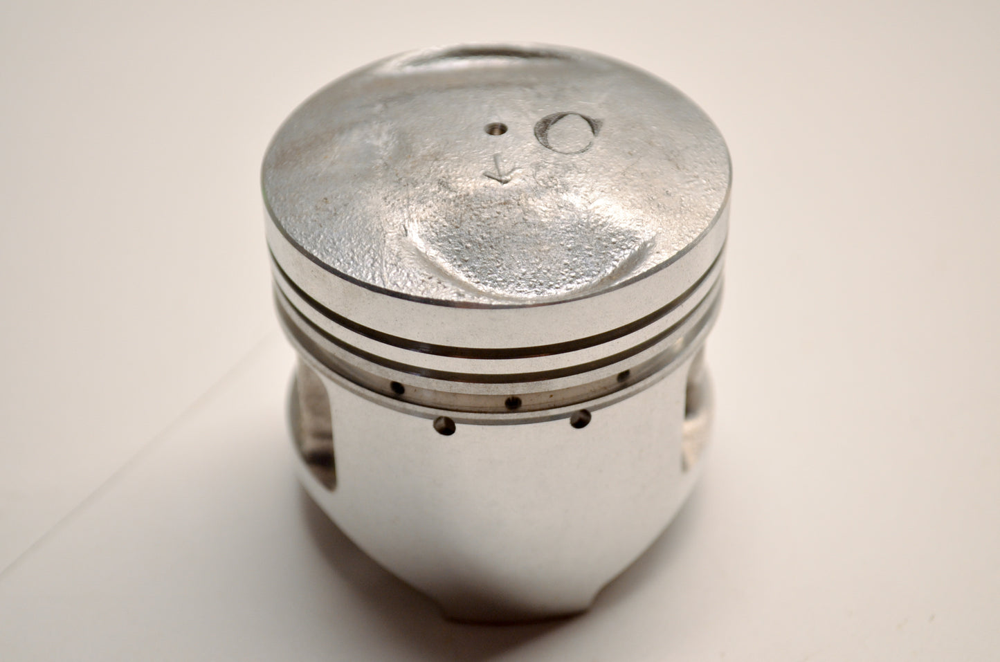 OEM Yamaha 25A-11631-00-Y0 Piston STD NOS