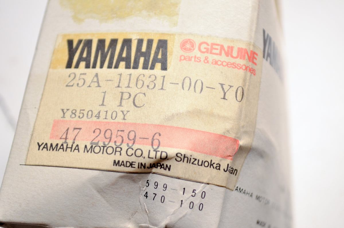 OEM Yamaha 25A-11631-00-Y0 Piston STD NOS