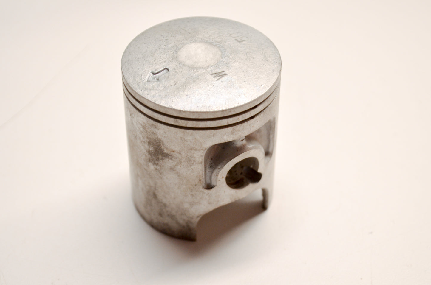 OEM Yamaha 22W-11636-01-00 Piston 2 O/S 0.50 NOS