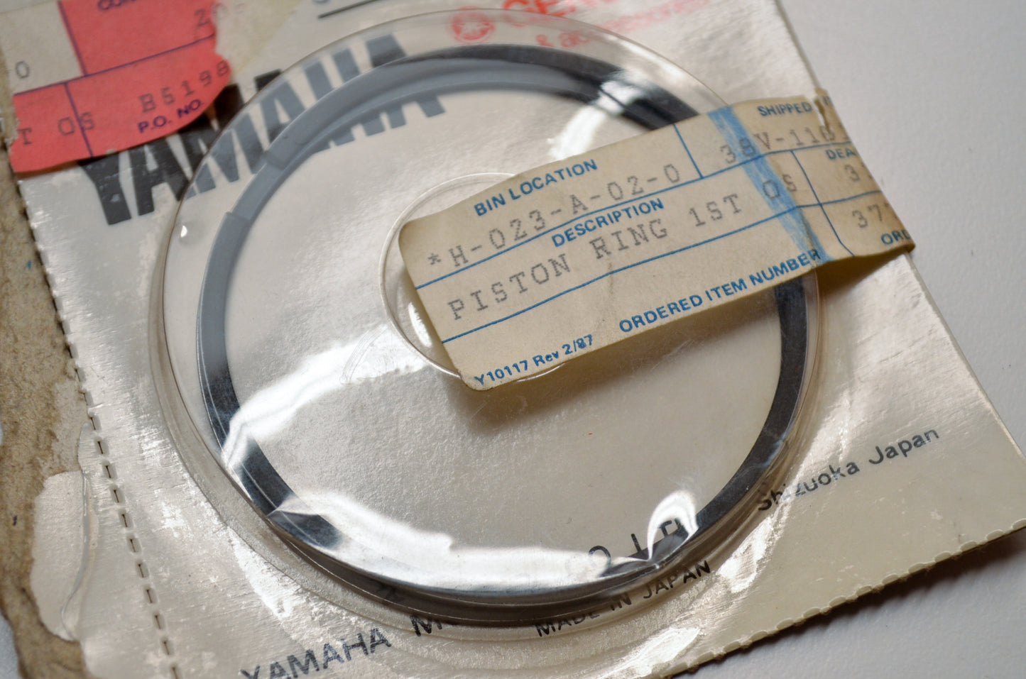 OEM Yamaha 38V-11610-10-00 Piston Ring Kit 1st O/S NOS