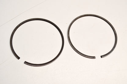 OEM Yamaha 25Y-11601-30-00 Piston Ring Set 3 NOS