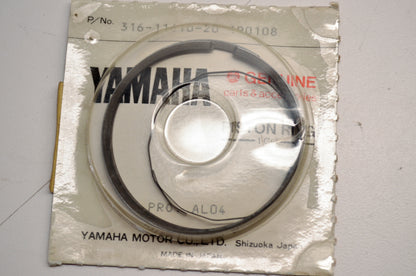 OEM Yamaha 316-11610-20-00 Piston Ring Set NOS