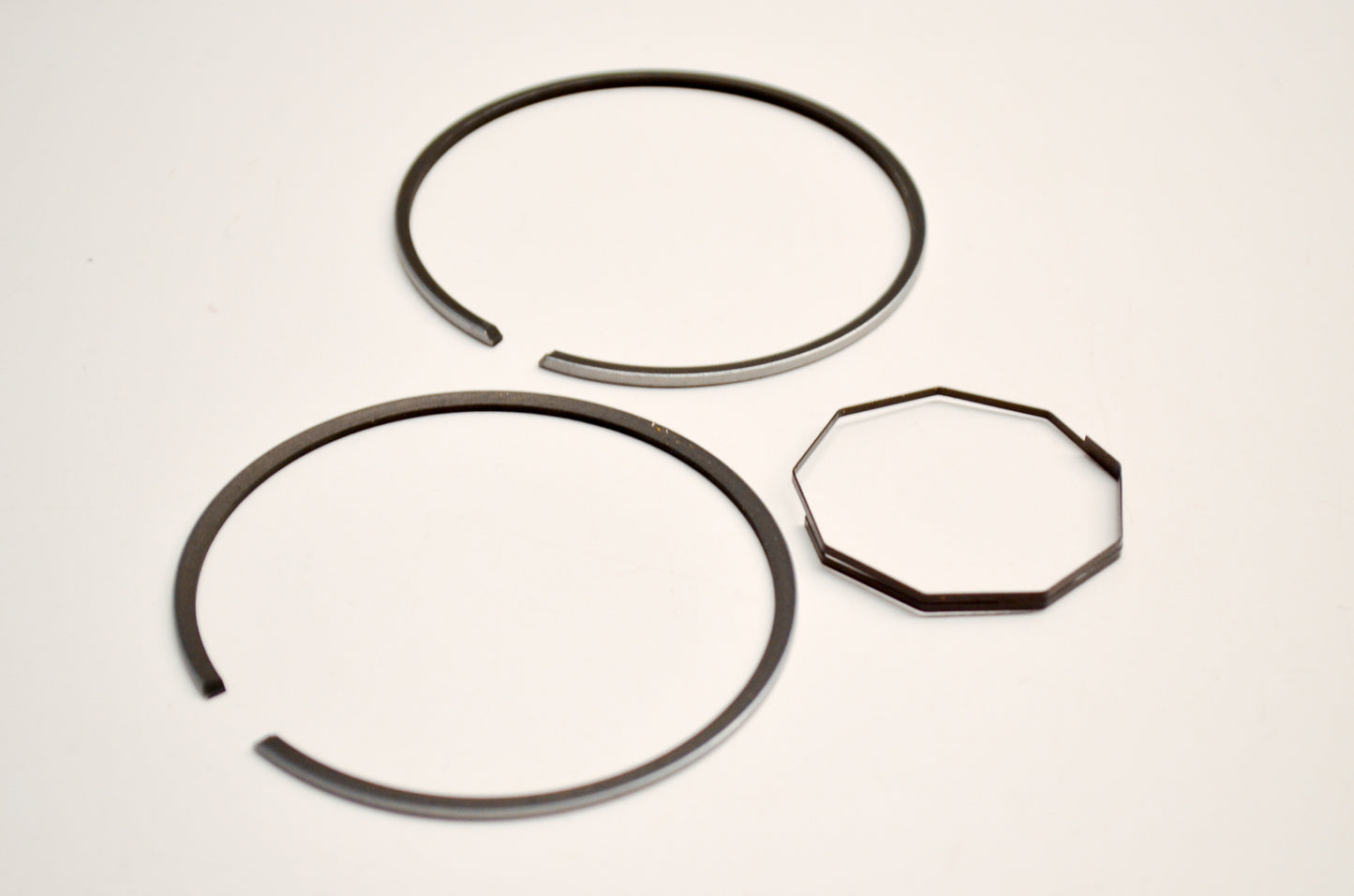 OEM Yamaha 2N6-11610-00-00 Piston Ring Set STD NOS