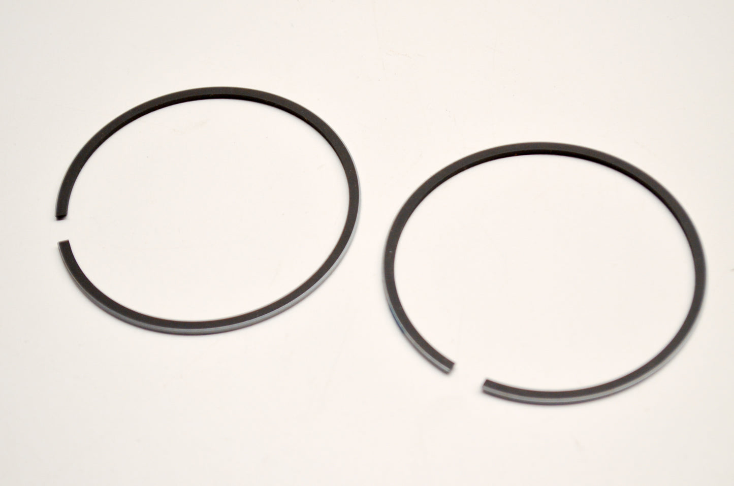 OEM Yamaha 3V9-E1611-10-00 Piston Ring 0.25 NOS