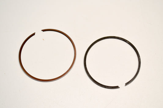 OEM Yamaha 5X3-11611-10-00 Piston Ring 1st Set NOS