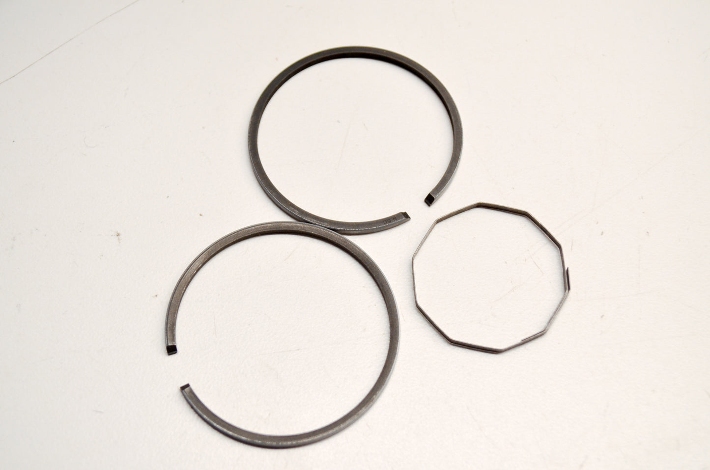 Piston Ring Set 2 NOS