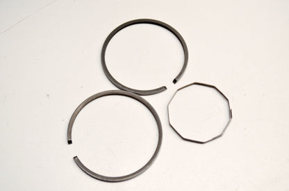 Piston Ring Set 2 NOS