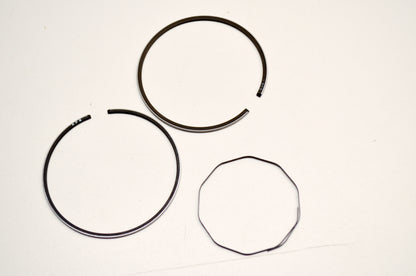 OEM Yamaha 558-11610-00-00 Piston Ring Set STD NOS