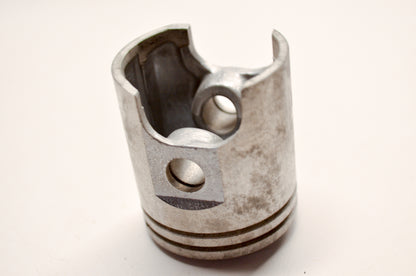 OEM Yamaha 36R-11631-00-A0 Piston STD NOS