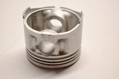 OEM Yamaha 4GL-11631-01-00 Piston STD NOS