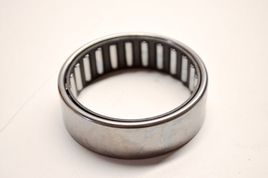 OEM Yamaha 93317-85569-00 Cylinder Bearing #17 NOS
