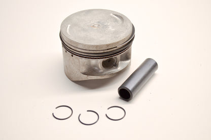OEM Yamaha 1UY-11631-01-Y0 Piston STD NOS