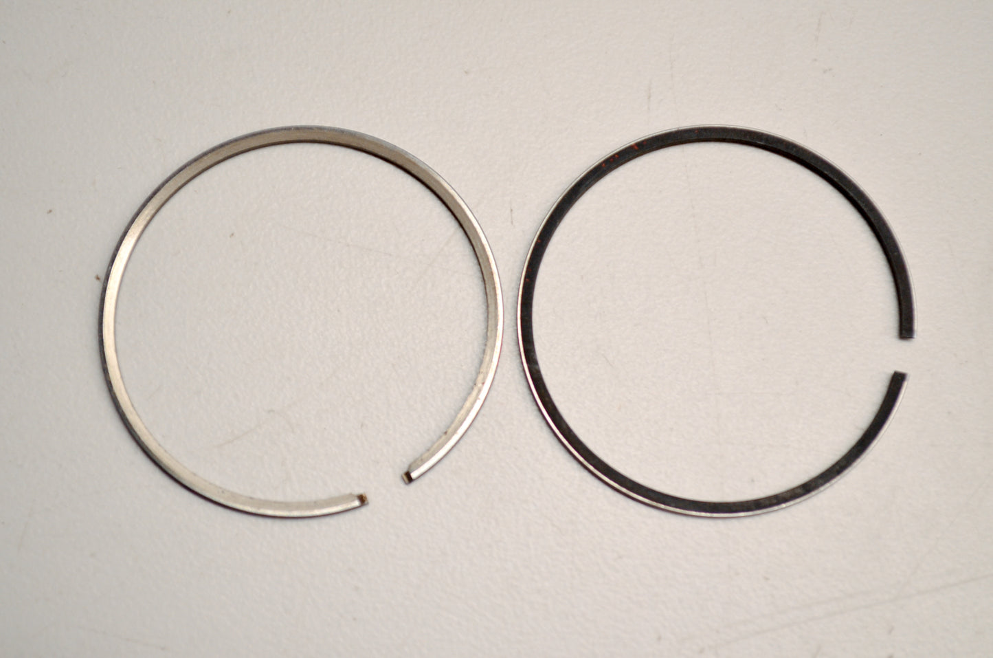 Piston Ring Set NOS
