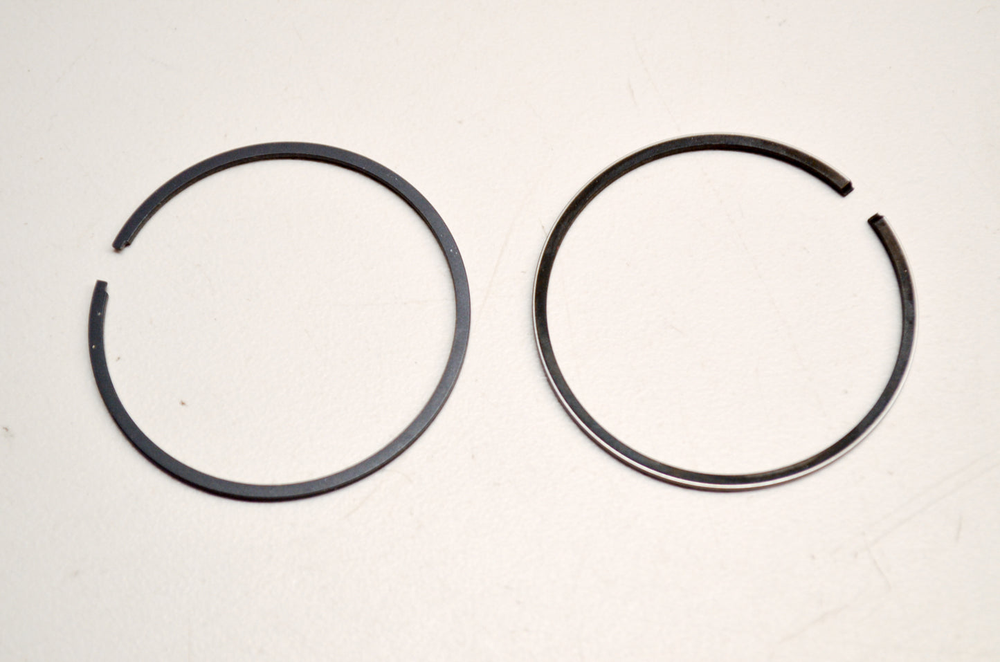 Piston Ring Set NOS