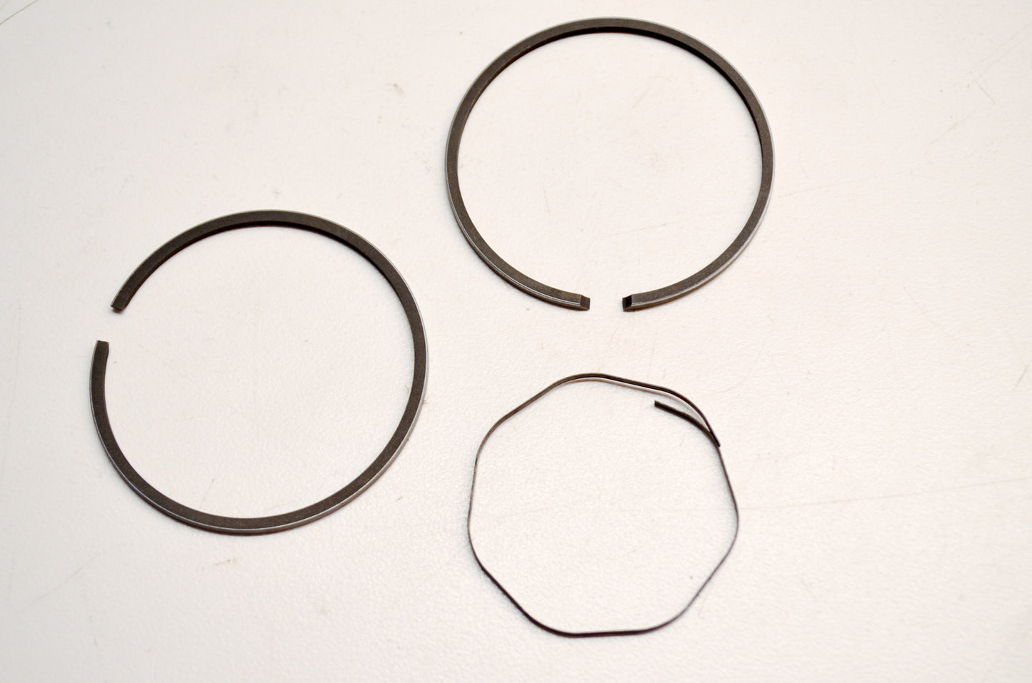 OEM Yamaha 3M8-11610-13-00 Piston Ring 1st Set NOS