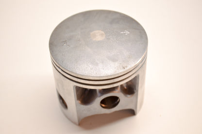 OEM Yamaha 1M2-11637-01-00 Piston 3 O/S 0.75 NOS