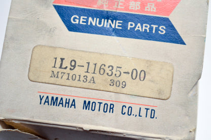 OEM Yamaha 1L9-11635-00-00 Piston 1 O/S 0.25 NOS