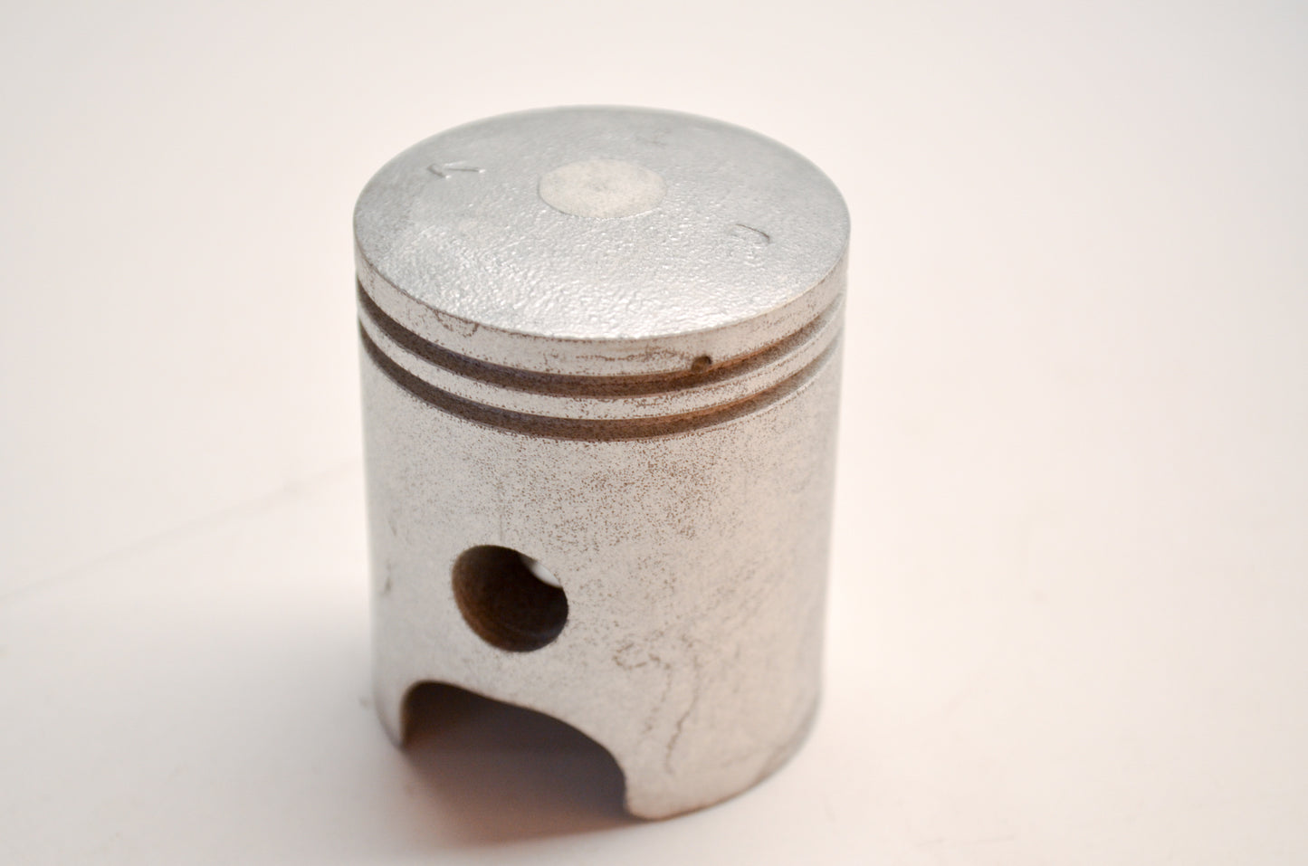 OEM Yamaha 5T0-11636-00-00 Piston 2 O/S 0.50 NOS