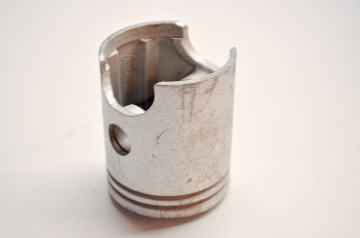 OEM Yamaha 5T0-11636-00-00 Piston 2 O/S 0.50 NOS