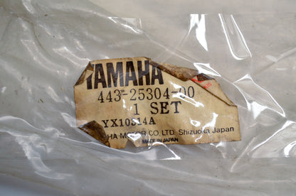 OEM Yamaha 443-25304-00-00 Rear Spoke Set Qty 12 NOS