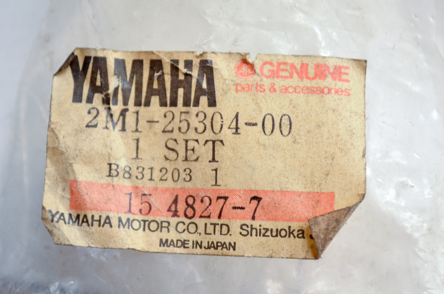 OEM Yamaha 2M1-25304-00-00 Rear Spoke Qty 22 NOS