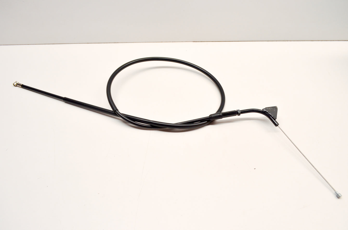 New OEM Yamaha 2UJ-26335-01-00 Clutch Cable NOS