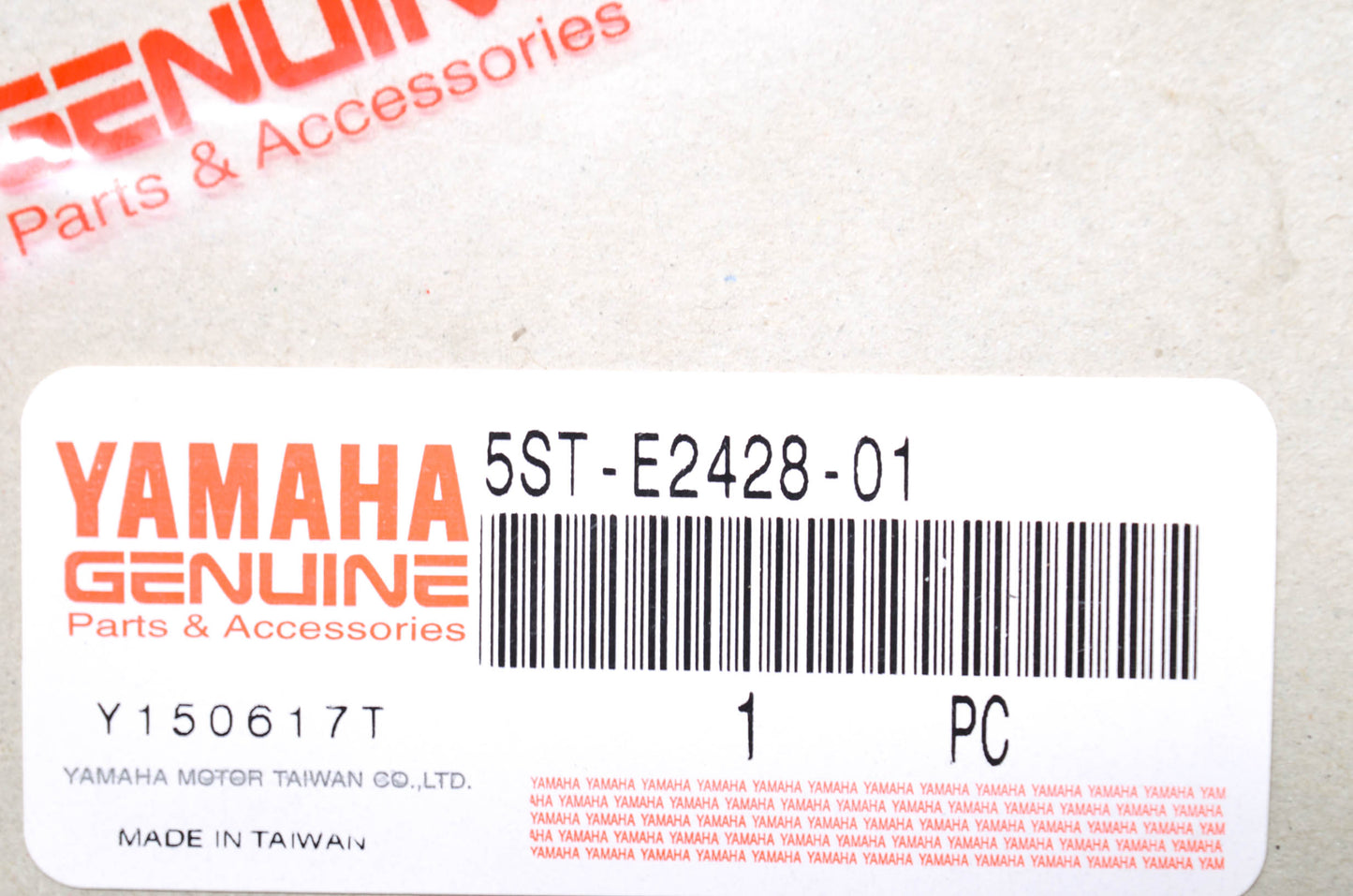 New OEM Yamaha 5ST-E2428-01-00 Housing Cover Gasket NOS