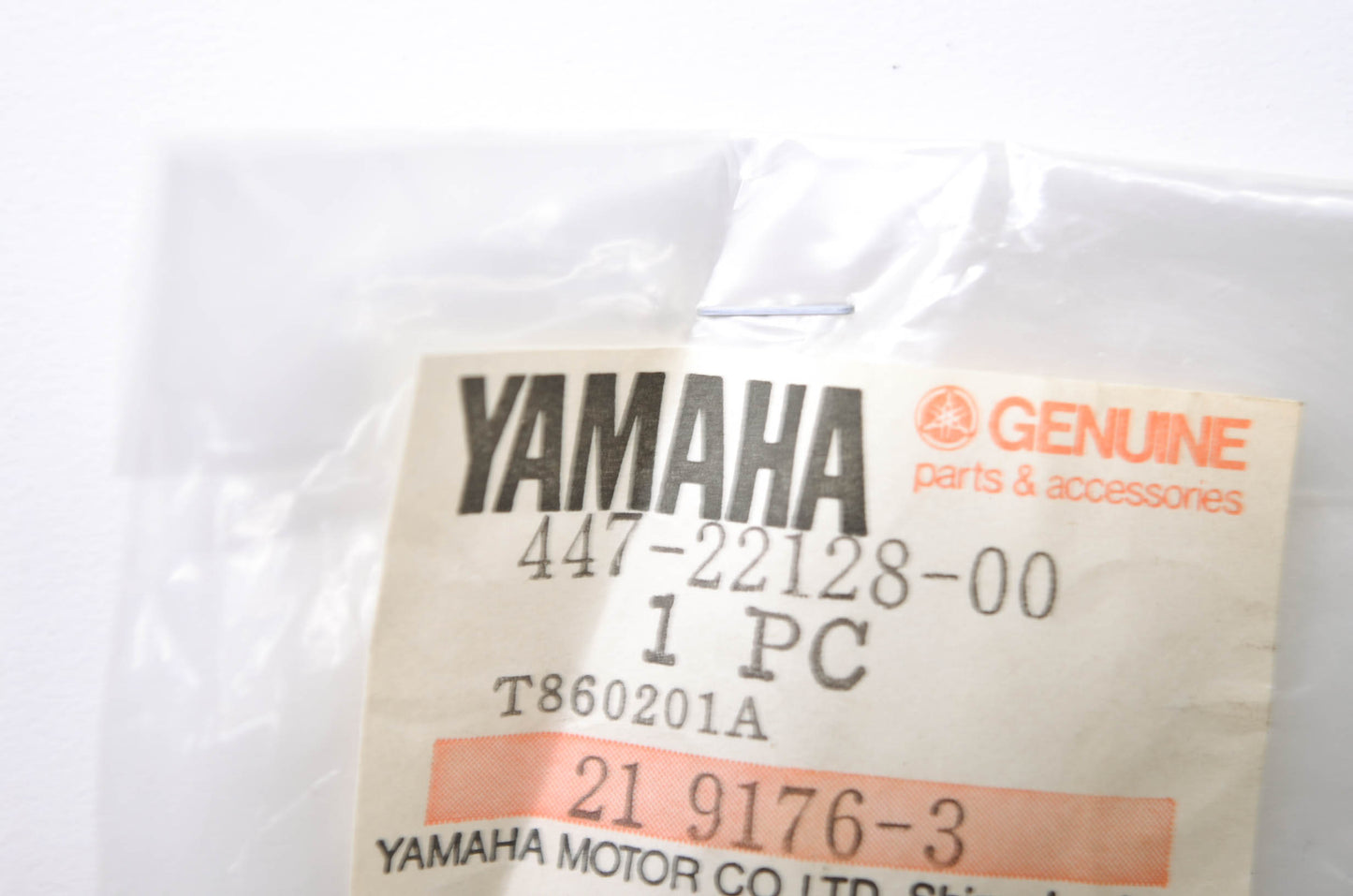 OEM Yamaha 447-22128-00-00 Thrust Cover 1 NOS