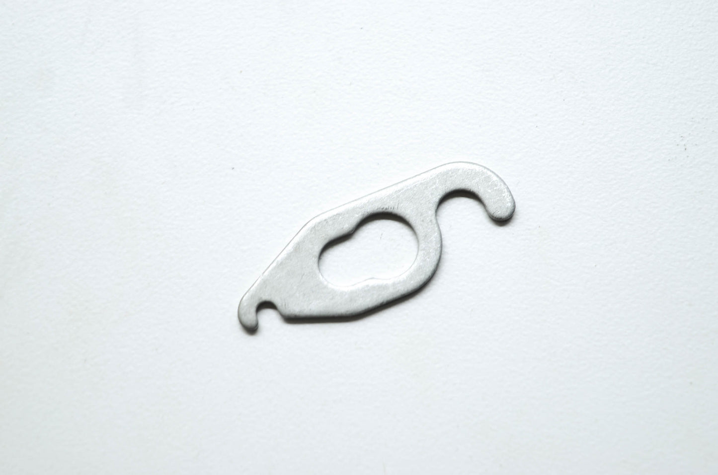 New OEM Yamaha 3L5-16628-02-00 Washer NOS