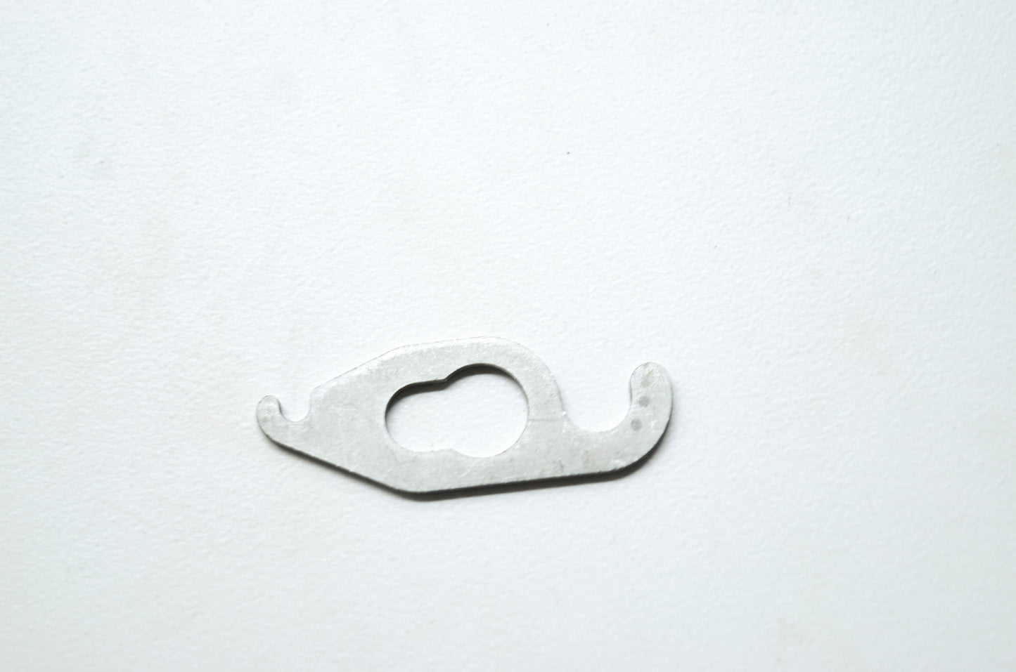 New OEM Yamaha 3L5-16628-02-00 Washer NOS